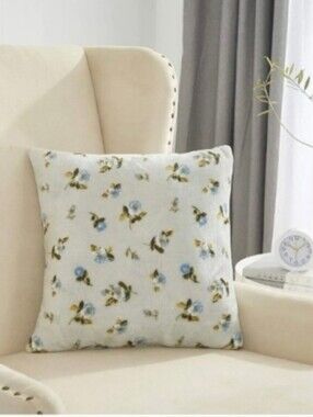 Rachel Ashwell Eleanor Floral Printed Royal Plush Shabby Chic Pillow NWT RETIRED
